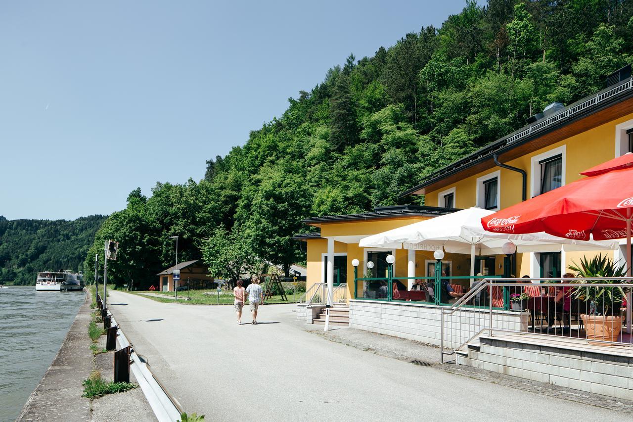 Gasthof Gierlinger Obermuhl Exteriör bild